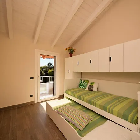 Sleeps 6 Pool Besozzo