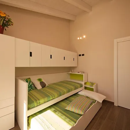Βίλα Sleeps 6 Pool