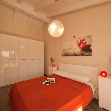 Sleeps 6 Pool Besozzo